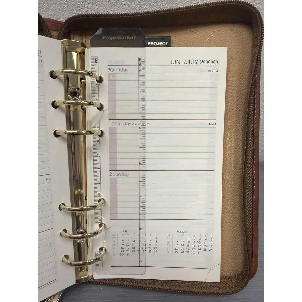 Vintage Hartmann Belting Leather Brown Zip Around Organizer Planner 6 Ring